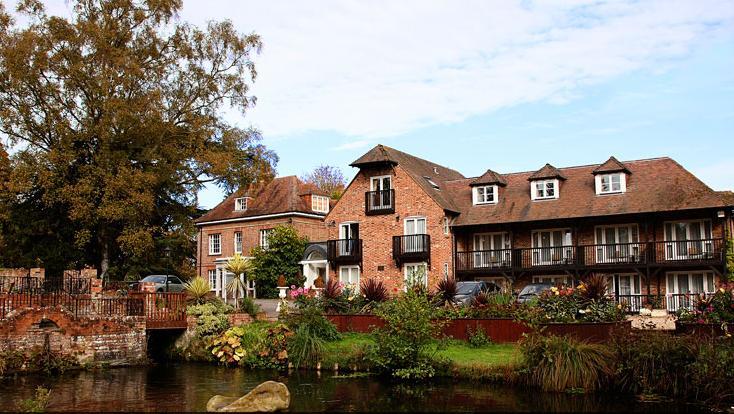 Maison d'hôtes Newbury Manor Extérieur photo