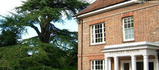 Maison d'hôtes Newbury Manor Extérieur photo